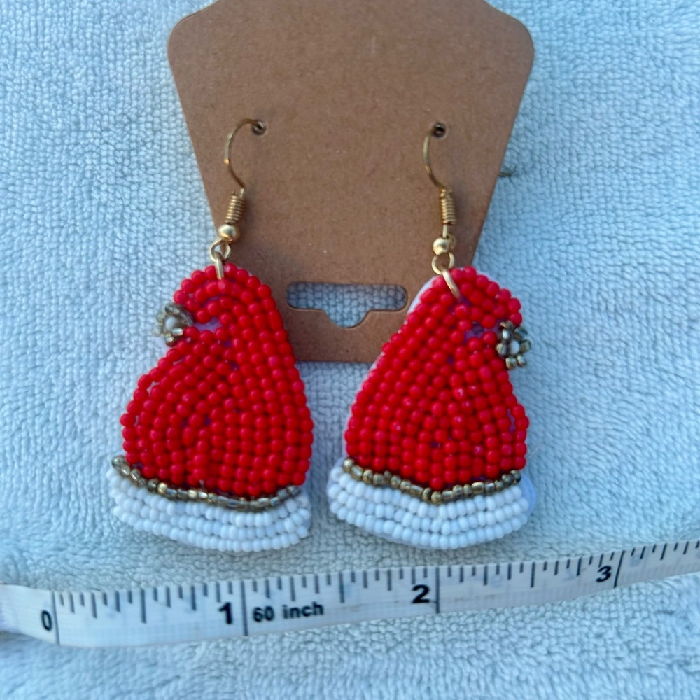 Santa Hat Earrings Christmas NWT Red Cap Dangle